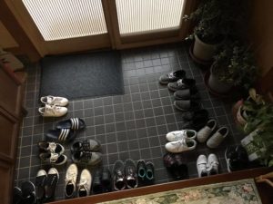 ワードプレス　ブログ　Green Ring　玄関の靴